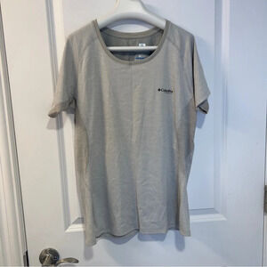 Columbia short sleeve shirt size L